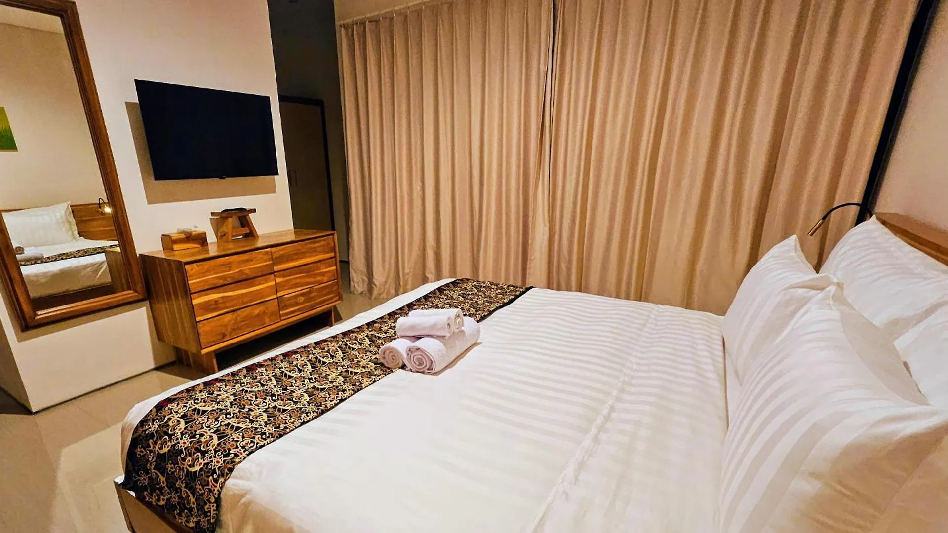 Villa Niceline - Entire 3 Bedrooms Uluwatu  0*, Uluwatu (Bali)