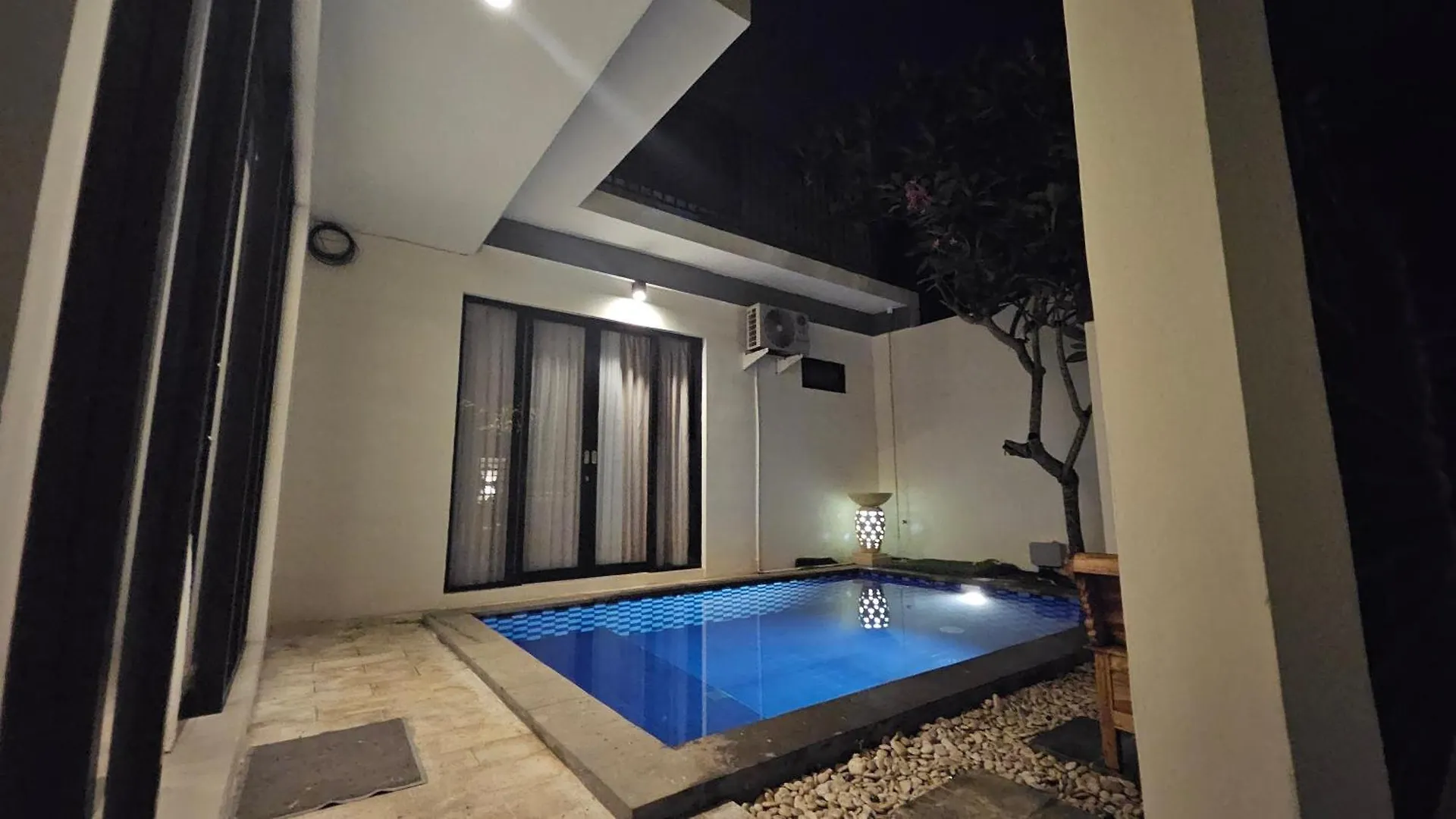 Villa Niceline - Entire 3 Bedrooms Uluwatu  Indonesia